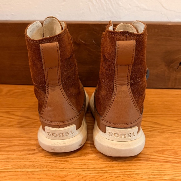 Sorel Explorer™ Lace WP in Velvet Tan/Chalk (Size 1 Little Kid) - Picture 4 of 9